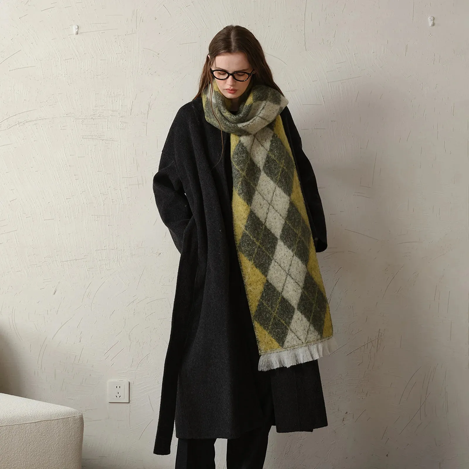 2024 New Retro Argyle Jacquard Plaid Autumn Winter Warm Neck Scarf