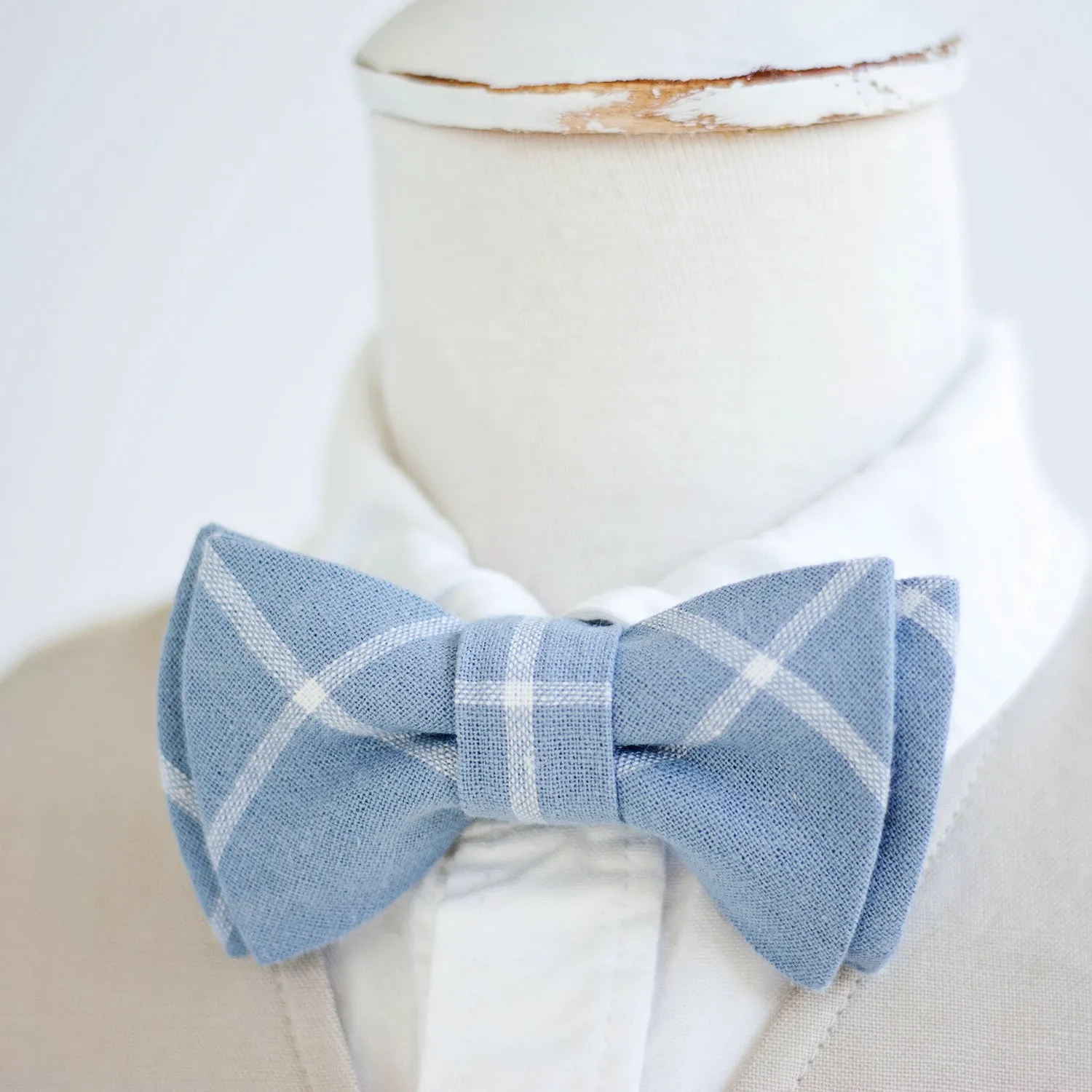 Boy's Necktie / Chambray Linen Window Pane