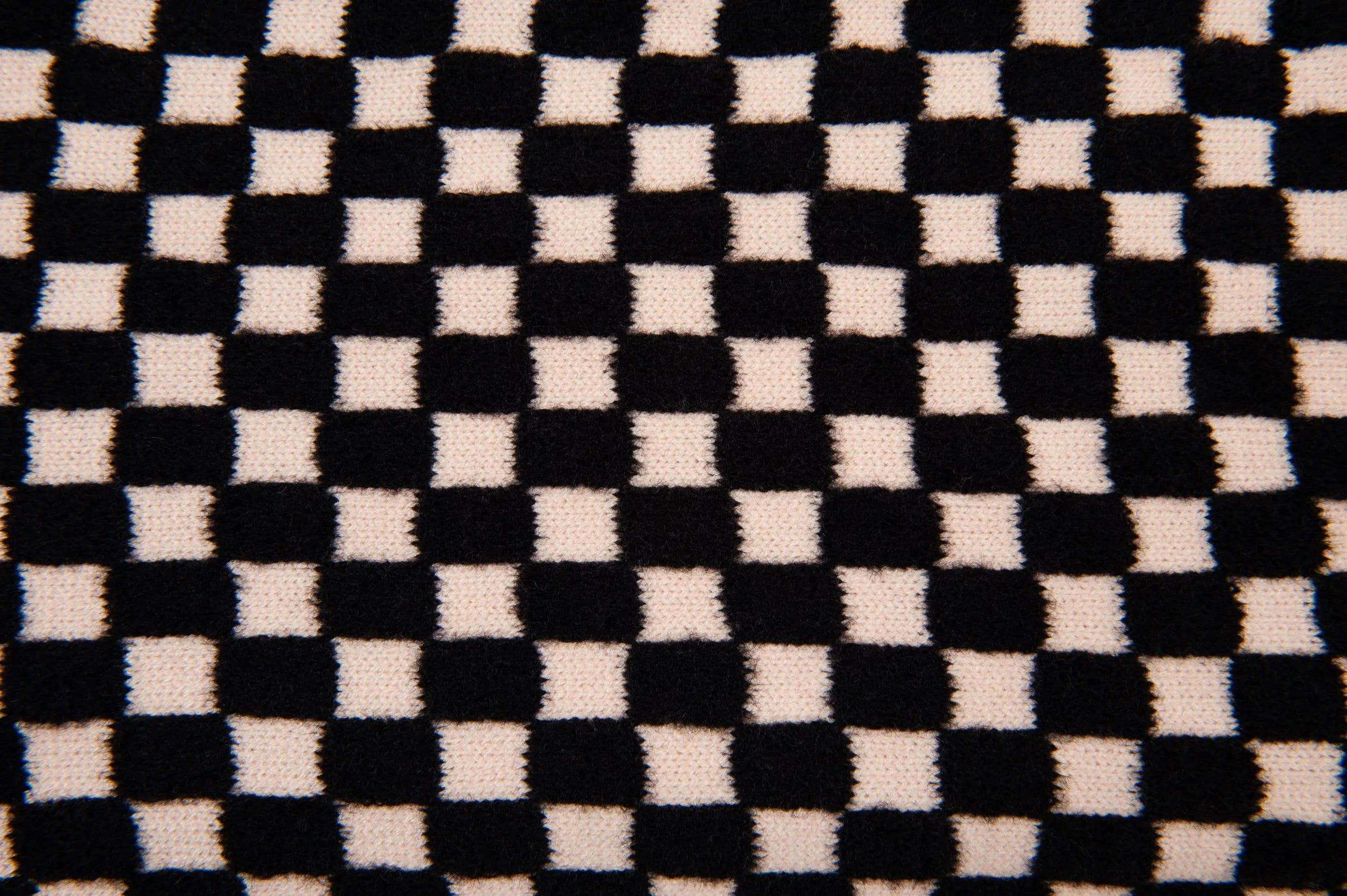 Chute Checkered Scarf