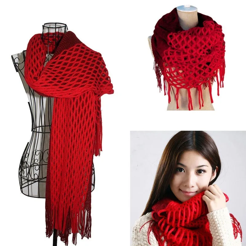 Knitted Loop Tassels Scarf