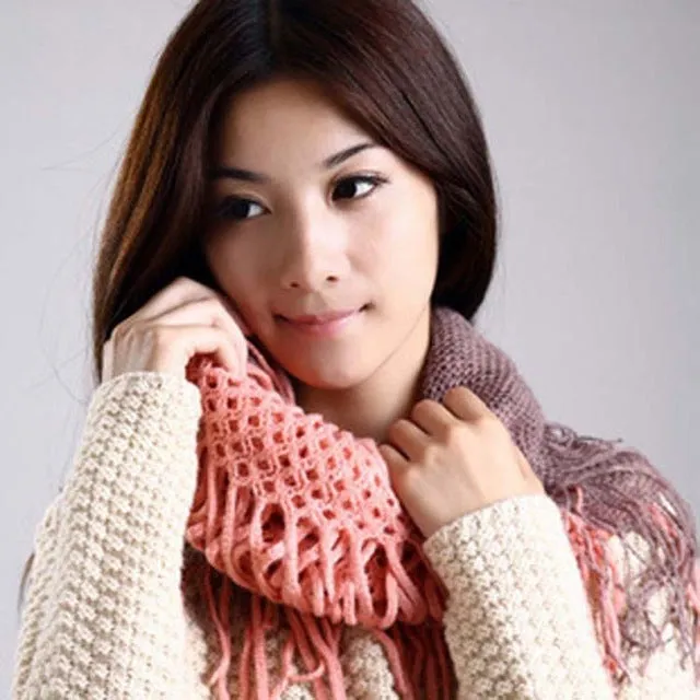 Knitted Loop Tassels Scarf