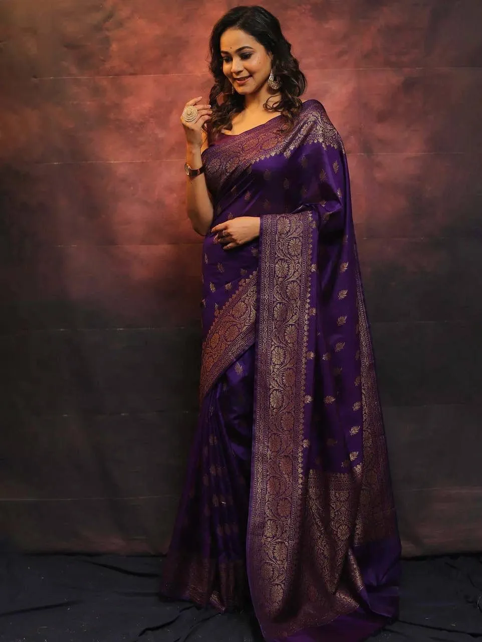 Panoply Purple Soft Silk Saree With Most Flattering Blouse Piece