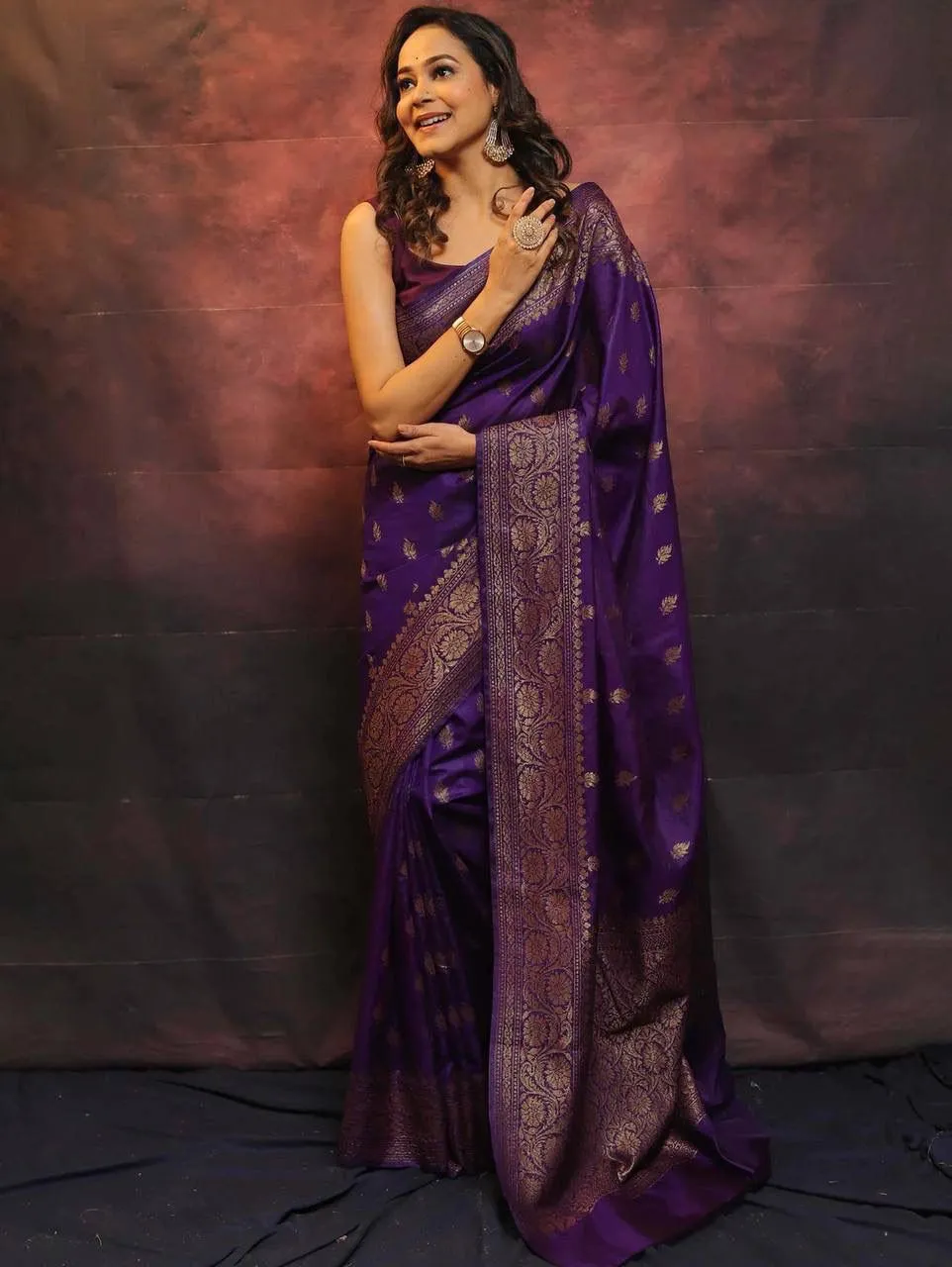 Panoply Purple Soft Silk Saree With Most Flattering Blouse Piece