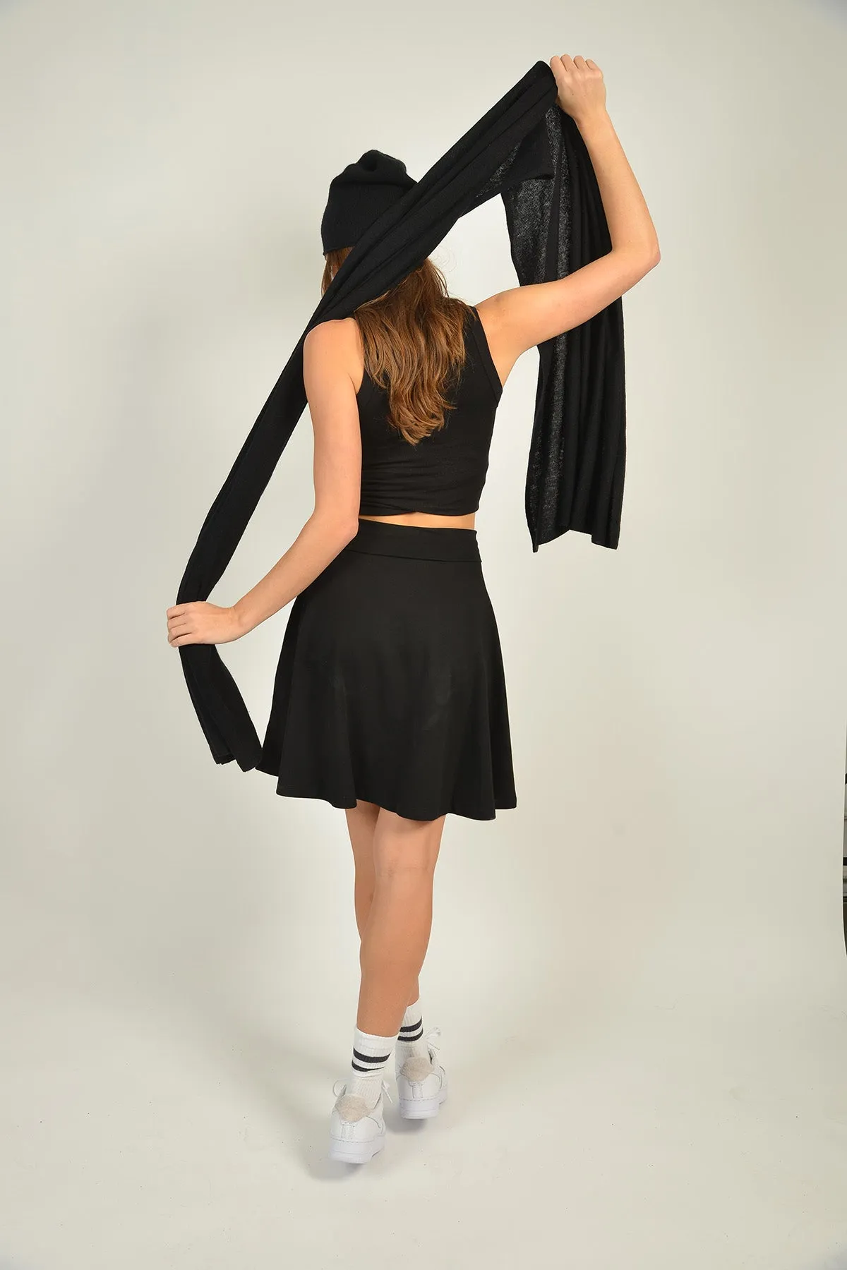 The Cashmere Scarf