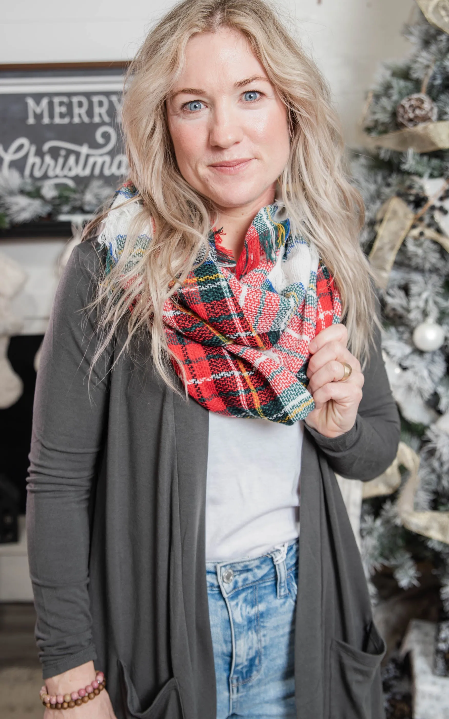 White Red & Green scarf