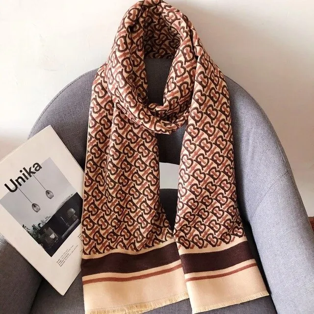 Winter Warm Women Imitation Cashmere Scarf Brand DesignTassel Scarves Cute Bear Shawl